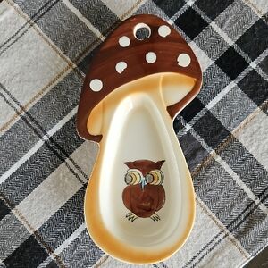 Mushroom Shaped Ceramic Wall Hanging With Owl Image - Vintage
